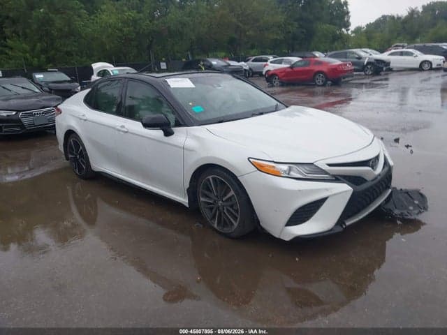 2020 TOYOTA CAMRY XSE - 1