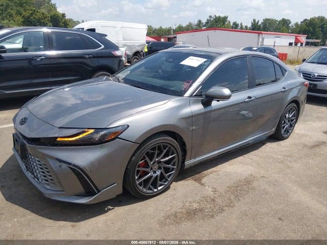 2025 TOYOTA CAMRY XSE 19