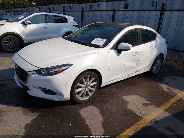 2017 MAZDA MAZDA3 TOURING 2