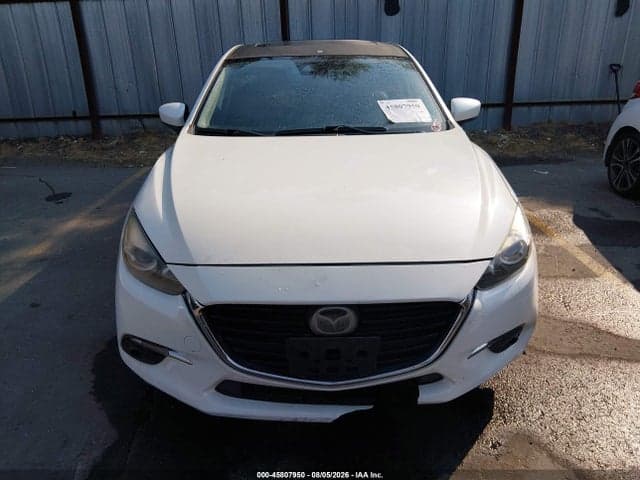 2017 MAZDA MAZDA3 TOURING 12