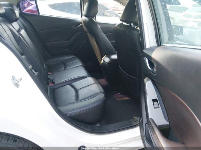 2017 MAZDA MAZDA3 TOURING 8