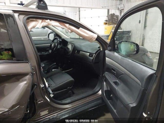 2018 MITSUBISHI OUTLANDER SE 5
