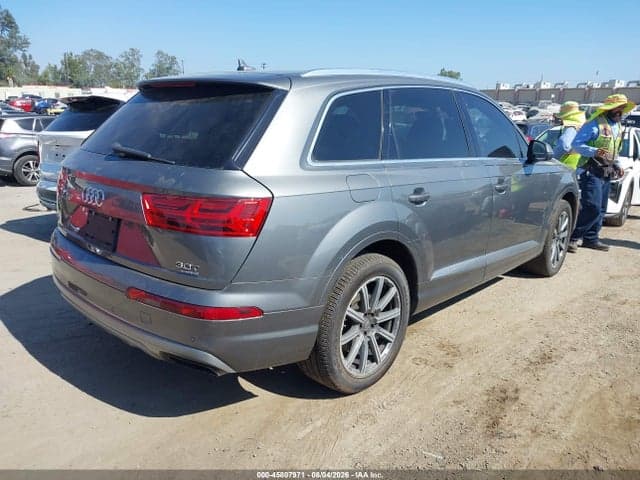 2017 AUDI Q7 3.0T PREMIUM 4