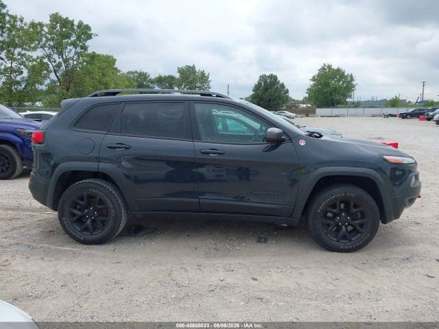 2017 JEEP CHEROKEE TRAILHAWK 13