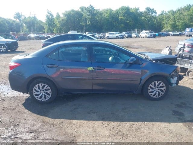 2017 TOYOTA COROLLA LE 13