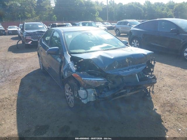 2017 TOYOTA COROLLA LE 17