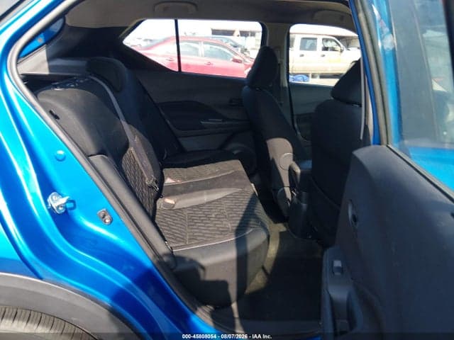 2021 NISSAN KICKS S XTRONIC CVT 8