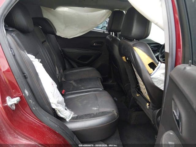 2021 CHEVROLET TRAX FWD LT 8