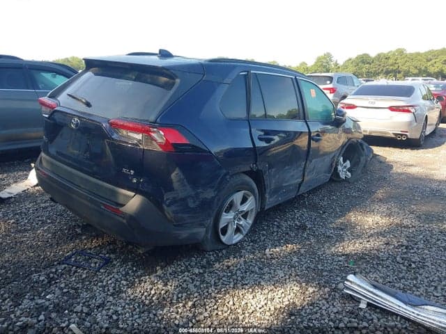 2019 TOYOTA RAV4 XLE 4