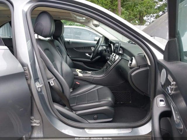 2017 MERCEDES-BENZ C 300 4MATIC 5