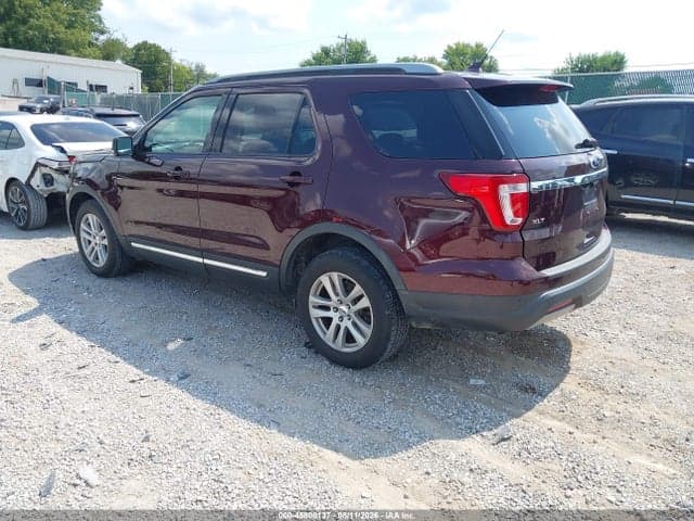 2019 FORD EXPLORER XLT 3
