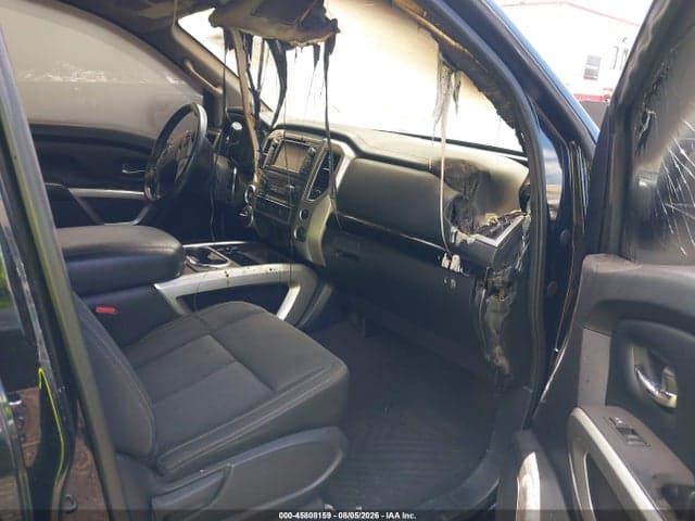 2017 NISSAN TITAN SV 5