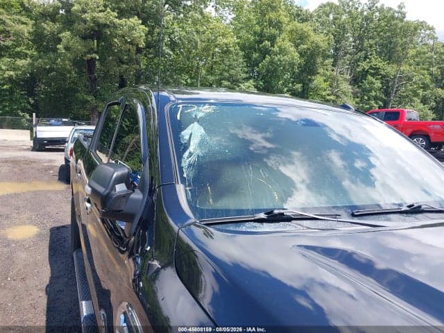 2017 NISSAN TITAN SV 6