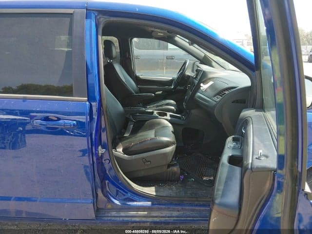 2019 DODGE GRAND CARAVAN GT 5
