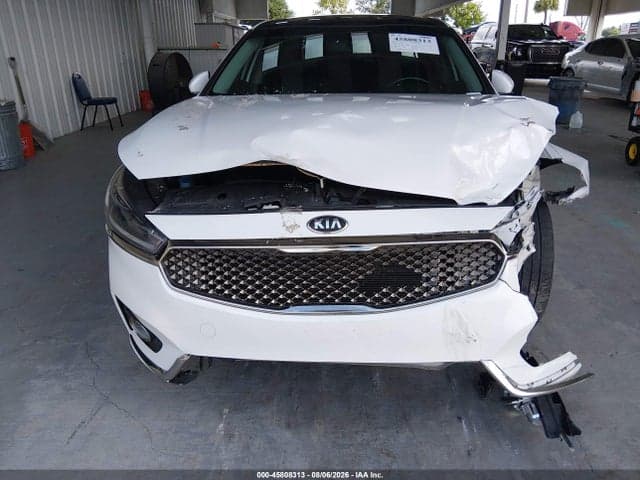 2017 KIA CADENZA PREMIUM 13