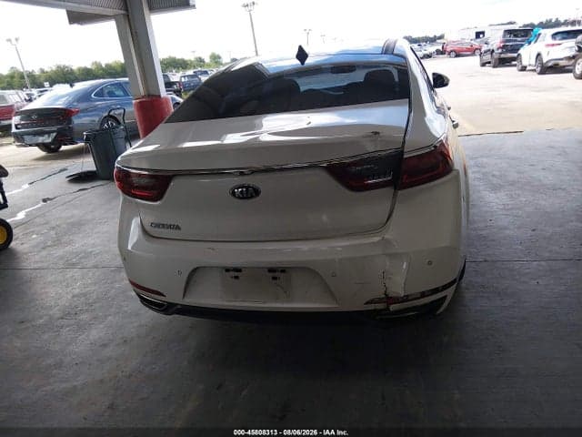 2017 KIA CADENZA PREMIUM 17