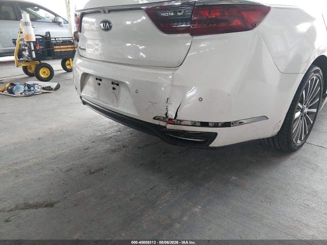 2017 KIA CADENZA PREMIUM 6