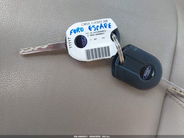 2017 FORD ESCAPE SE 11