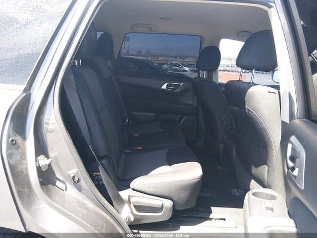 2017 NISSAN PATHFINDER S 8