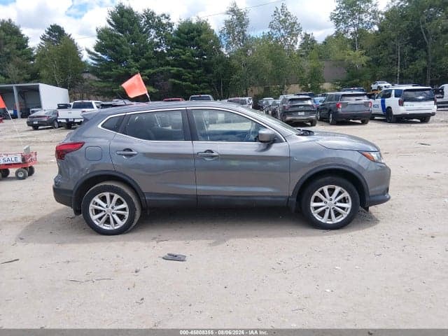 2017 NISSAN ROGUE SPORT S 13