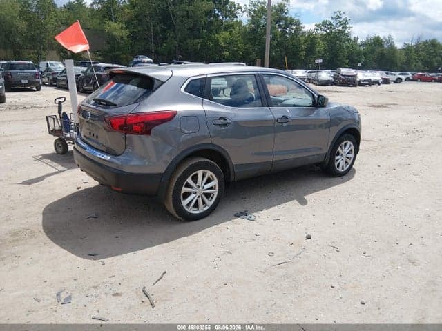 2017 NISSAN ROGUE SPORT S 4