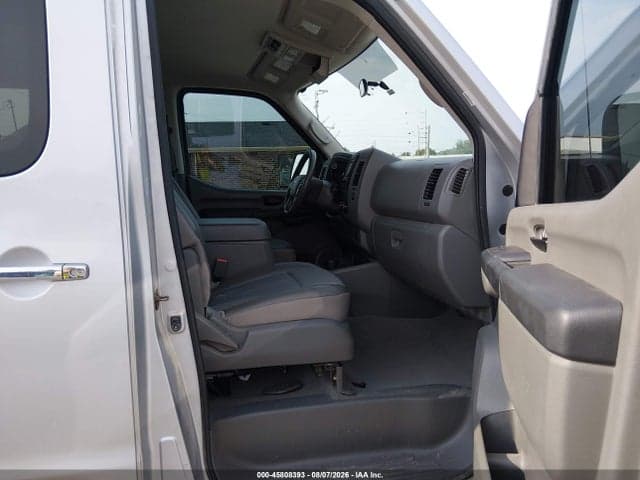 2018 NISSAN NV PASSENGER NV3500 HD SV V6 5