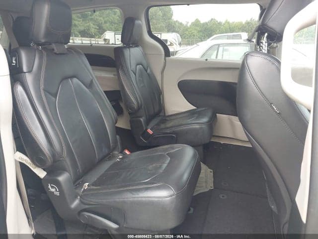 2017 CHRYSLER PACIFICA TOURING-L 8