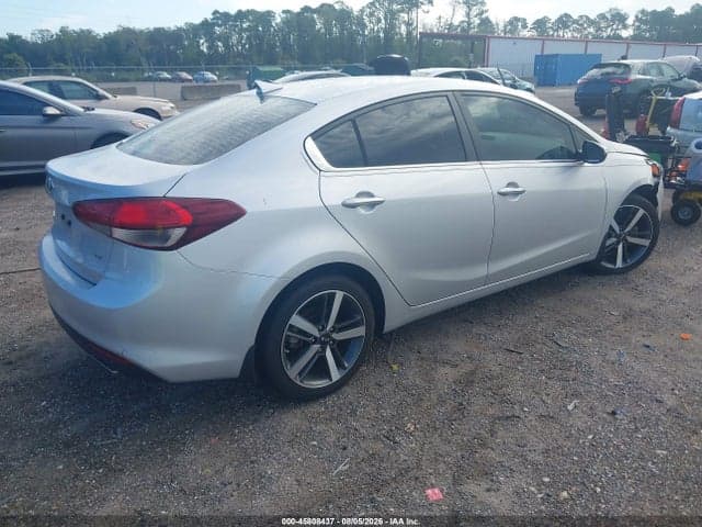 2017 KIA FORTE EX 4