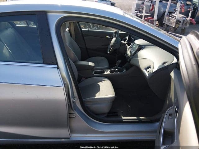 2018 CHEVROLET CRUZE LT AUTO 5