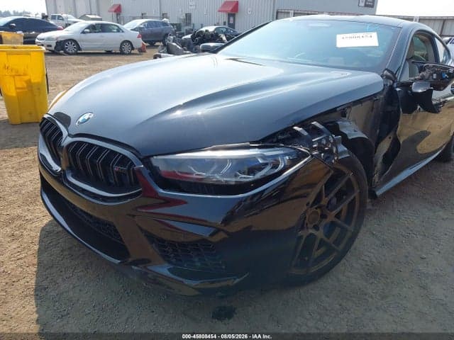 2020 BMW M8 COMPETITION 6