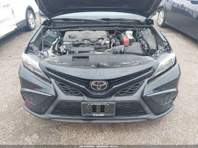 2021 TOYOTA CAMRY SE 10