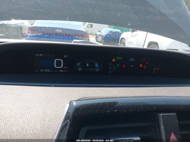 2017 TOYOTA PRIUS TWO 7