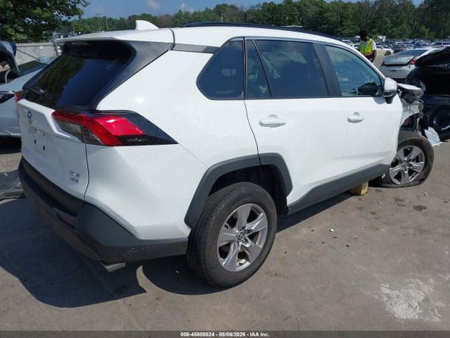 2025 TOYOTA RAV4 XLE 4