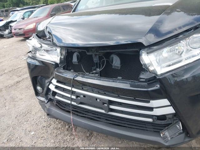2017 TOYOTA HIGHLANDER XLE 6