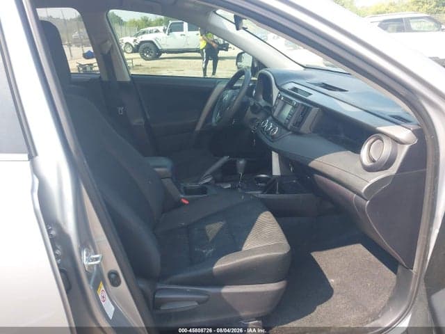 2017 TOYOTA RAV4 LE 5