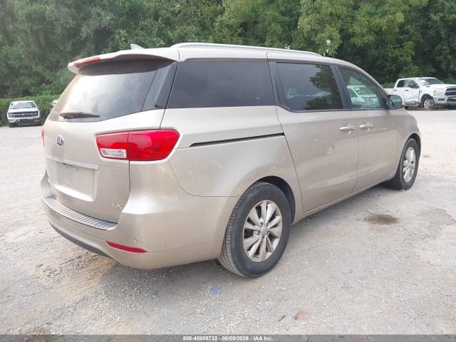 2017 KIA SEDONA LX 4