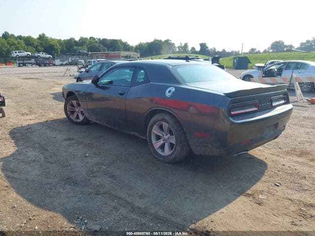 2023 DODGE CHALLENGER SXT 3
