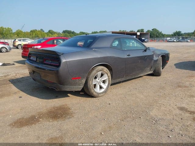 2023 DODGE CHALLENGER SXT 4