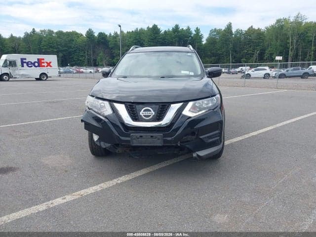 2017 NISSAN ROGUE SV 12