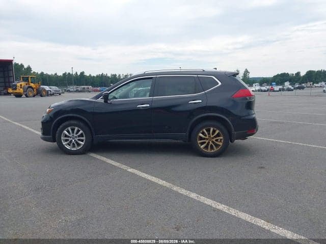 2017 NISSAN ROGUE SV 14