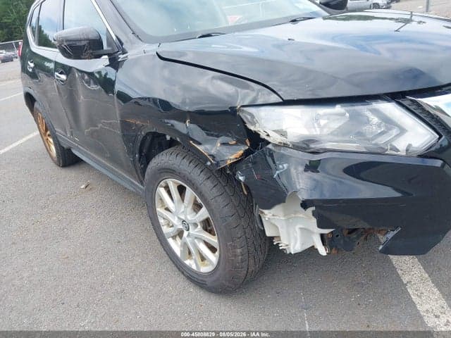 2017 NISSAN ROGUE SV 6