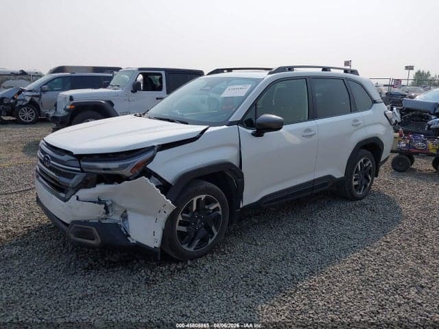 2025 SUBARU FORESTER LIMITED 2