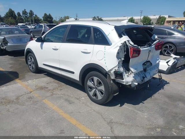 2019 KIA NIRO LX 3