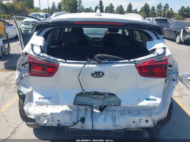 2019 KIA NIRO LX 6