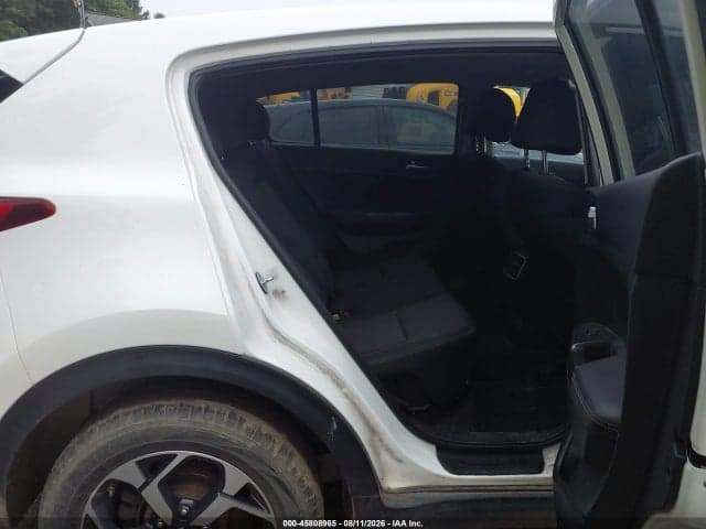 2022 KIA SPORTAGE LX 8