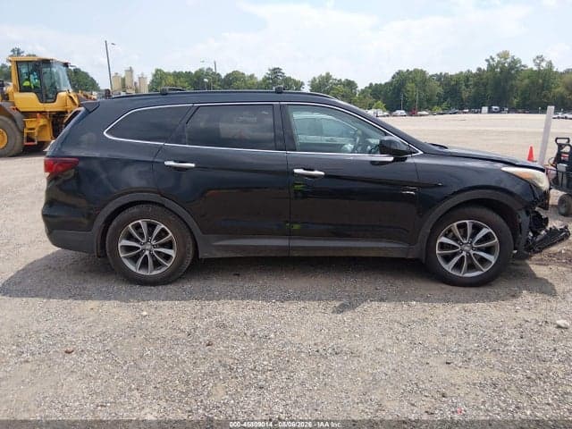 2017 HYUNDAI SANTA FE SE 14