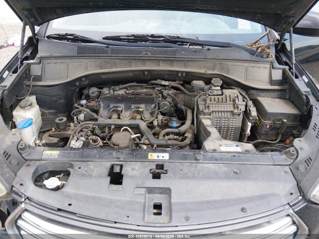 2017 HYUNDAI SANTA FE SE 10