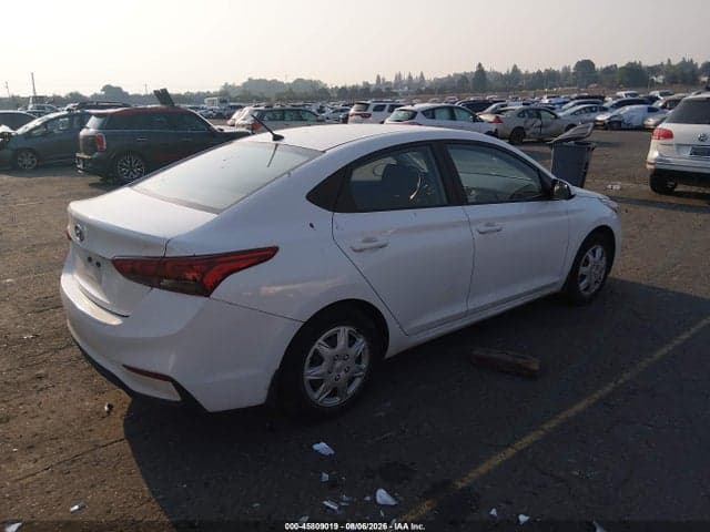 2019 HYUNDAI ACCENT SE 4