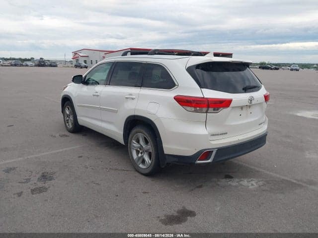 2017 TOYOTA HIGHLANDER LIMITED 3