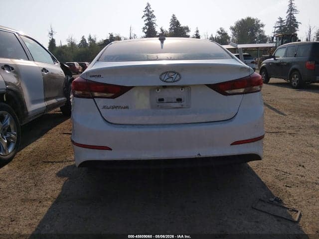 2017 HYUNDAI ELANTRA SE 16